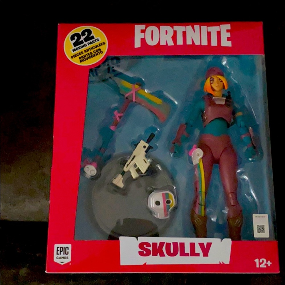 McFarlane Toys Fortnite Skully Deluxe